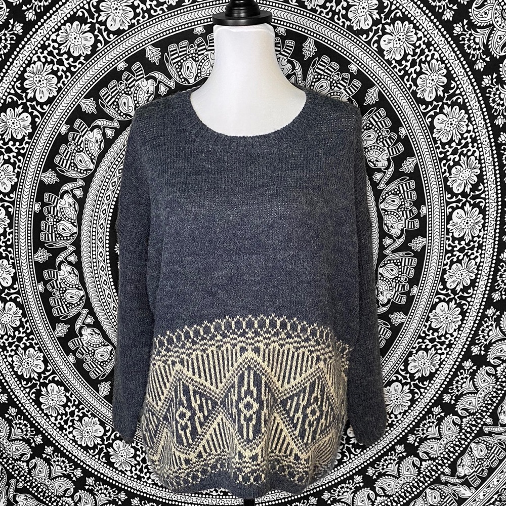 Vintage oversized sweater